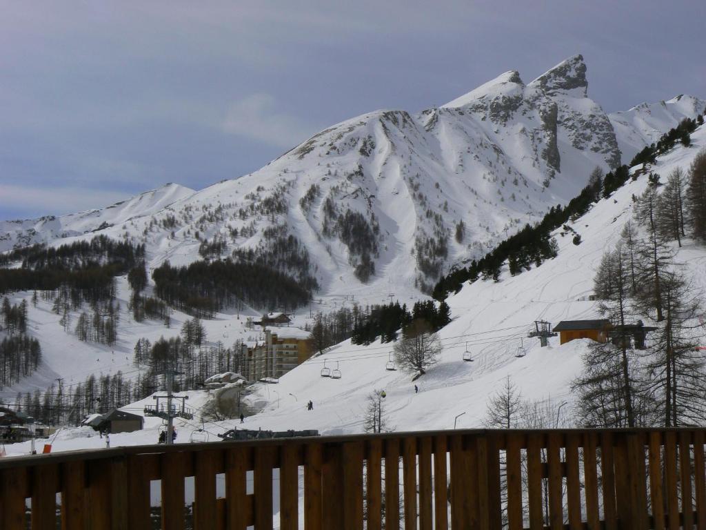 Hôtel Le Sestriere Route Du Col 04260 La Foux