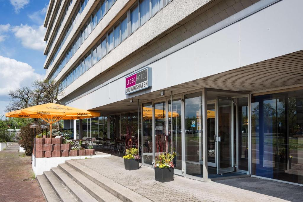 Leoso Hotel Ludwigshafen Pasadena Allee 4, 67059 Ludwigshafen