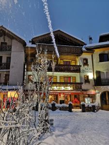 Hôtel Les Airelles 33, Place de L'Église 74220 La Clusaz Rhône-Alpes