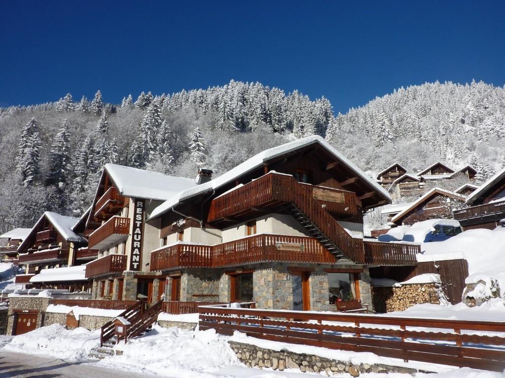 Hôtel Les Glières - Champagny-en-Vanoise Planchamp 73350 Champagny-en-Vanoise