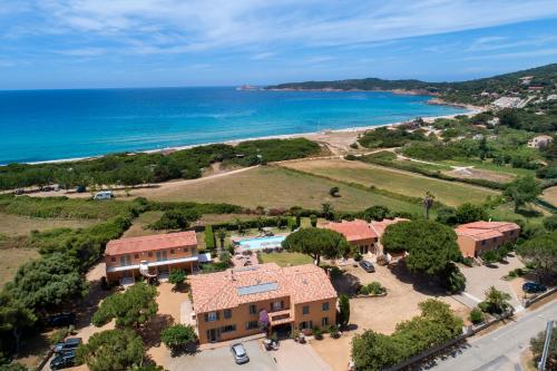 Hôtel Hôtel Les Lentisques Plage du Péro Cargèse