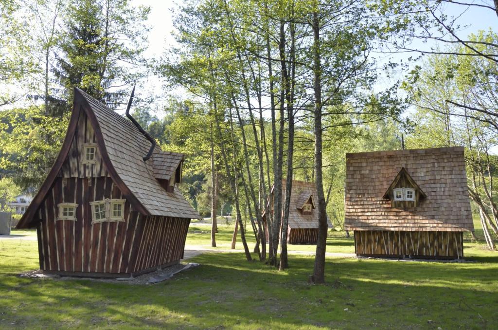 Hôtel Les Lodges du Lac La Curiaz, Saint Alban de Montbel 73610 Saint-Alban-de-Montbel