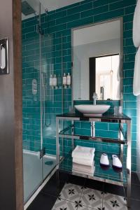 Les Matins de Paris & Spa