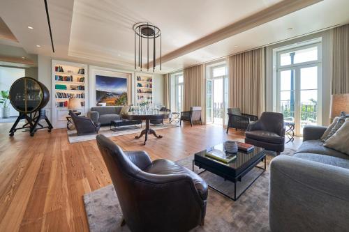 Les Suites at The Cliff Bay - PortoBay