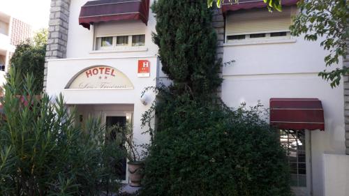 Hotel les Troenes Montpellier france