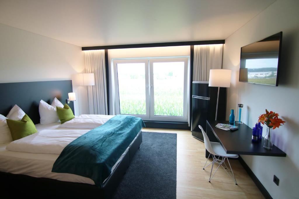 Hôtel LH Hotel by WMM Hotels Wilhelm-Röntgen-Str. 9 89340 Leipheim