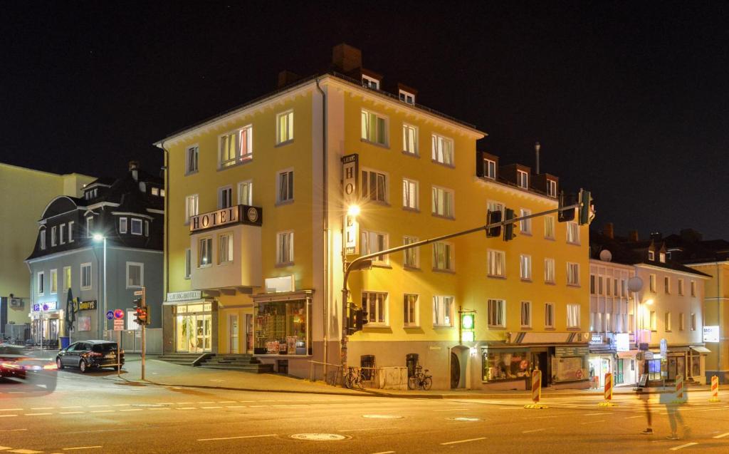 Liebig-Hotel Liebigstr. 21, 35390 Giessen