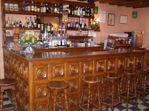 Logis Auberge À La Tête De Lard
