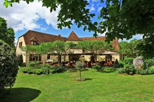 Hôtel Logis Hostellerie du Causse Route De Cahors 46500 Gramat Midi-Pyrénées