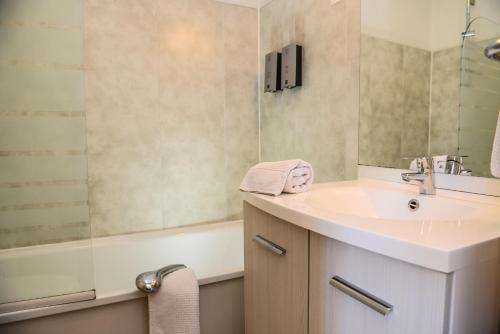 Logis Hostellerie du Neez Le Clos Gourmand