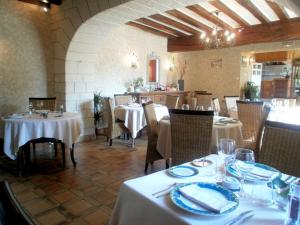 Logis Hôtel Auberge De L'ecole