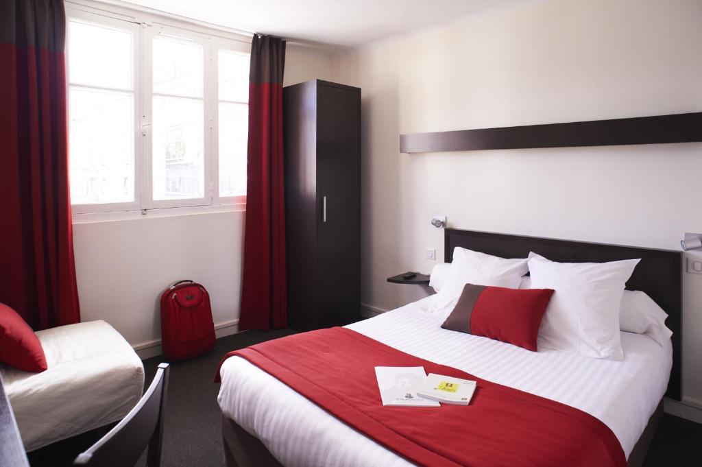 Hôtel Logis Hotel Chateaubriand 2 Bis Rue De Chateaubriand 44000 Nantes