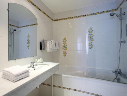 Logis Hôtel du Sauvage