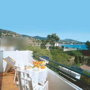 Hôtel Logis Hotel l'Esterella 197, Bd De La Plage 83530 Agay Provence-Alpes-Côte d\'Azur