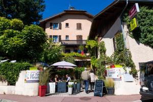 Logis Hôtel La Terrasse Fleurie