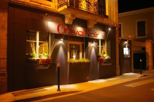 Hôtel Logis Hôtel Le Cheval Noir 27 rue Auclert Descottes 36200 Argenton-sur-Creuse Région Centre