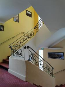 Logis Hotel Le Provencal