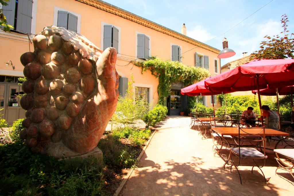 Hôtel Logis Hotel - Restaurant La Marbrerie Avenue de l'Argent Double / 2 rue du Chasselas 11160 Caunes-Minervois