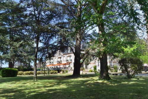 Logis Hôtel Restaurant Le Parc