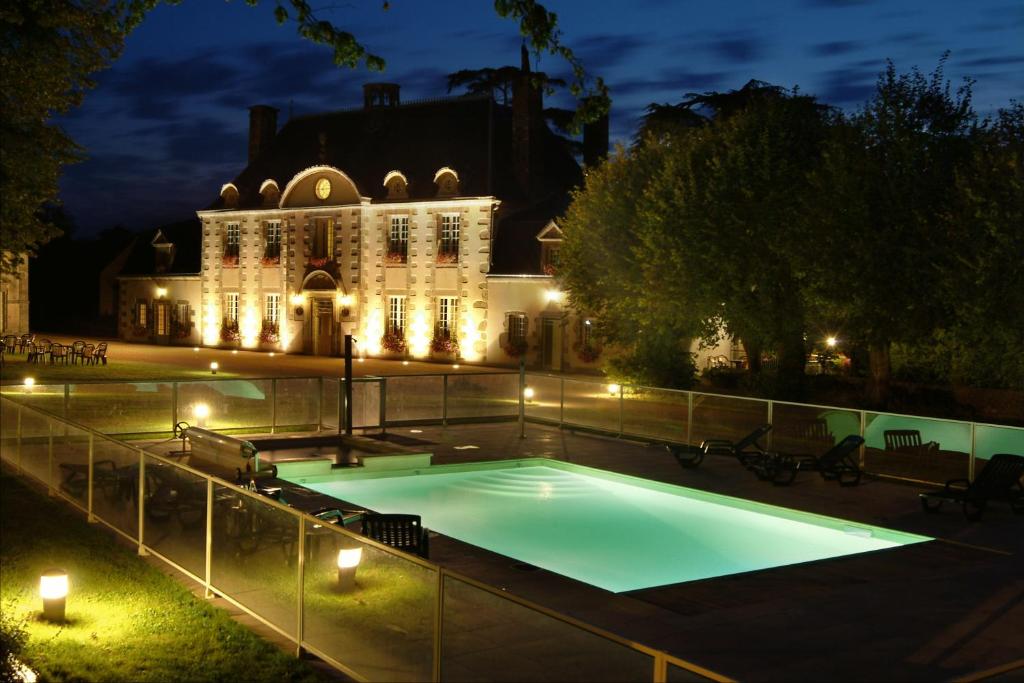 Hôtel Logis La Marjolaine Domaine Du Bas Mont 53100 Moulay