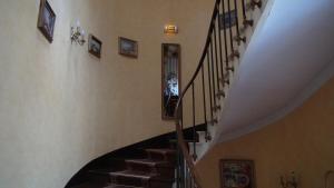 Logis Le Clos du Montvinage Rest. Auberge Val De l'Oise