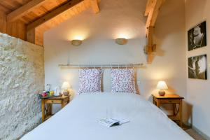 Hôtel Logis Le Relais du Bastidou A Cayron 32160 Beaumarchés Midi-Pyrénées