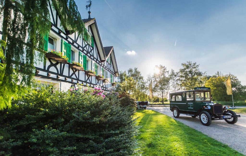 Hôtel Lohmann's Romantik Hotel Gravenberg Elberfelder Straße 45 40764 Langenfeld