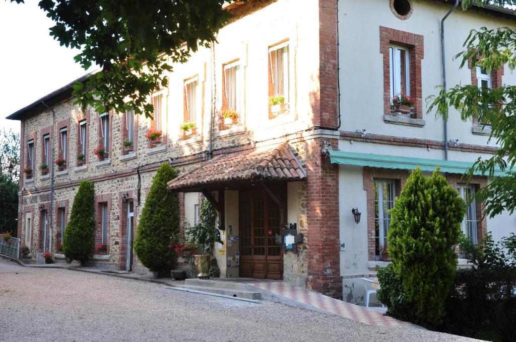 Hôtel Lou Cante Perdrix Route Du Château 30530 La Vernarède