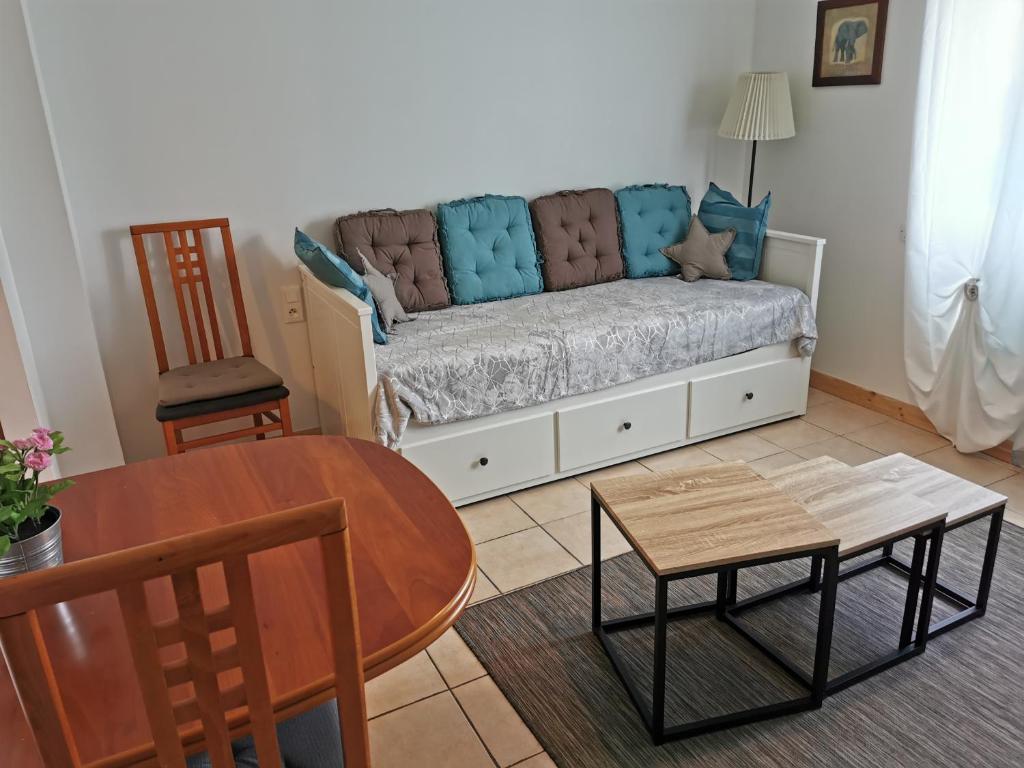 Lou Garbin 30220 Saint-Laurent-dʼAigouze
