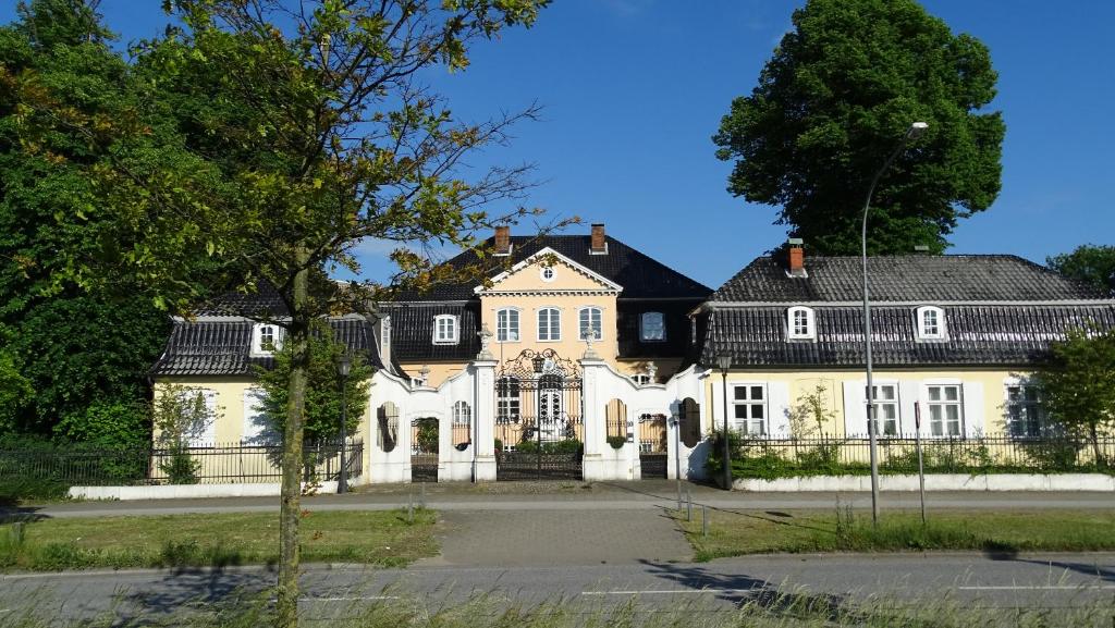 Hôtel Lübecker Krönchen Einsiedelstr. 10 23554 Lübeck