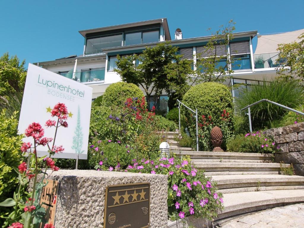 Lupinenhotel Bodensee Prielstr. 4, 78354  Sipplingen