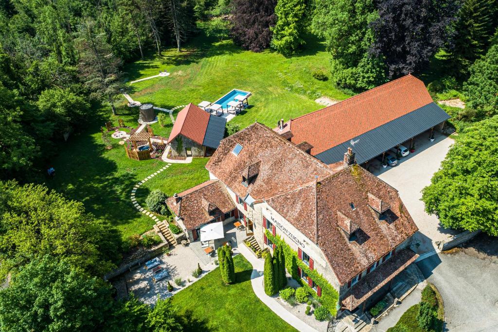 Maison Zugno Hôtel & Spa 39800 Barretaine