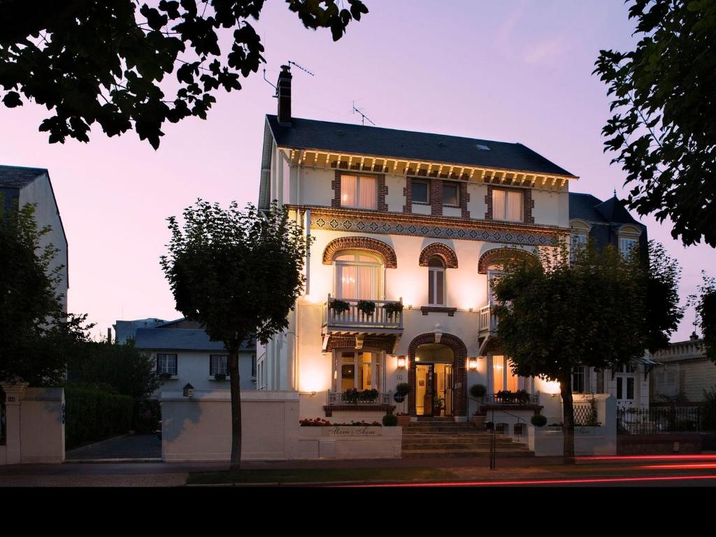 Hôtel Marie Anne 142 Avenue de la République 14800 Deauville