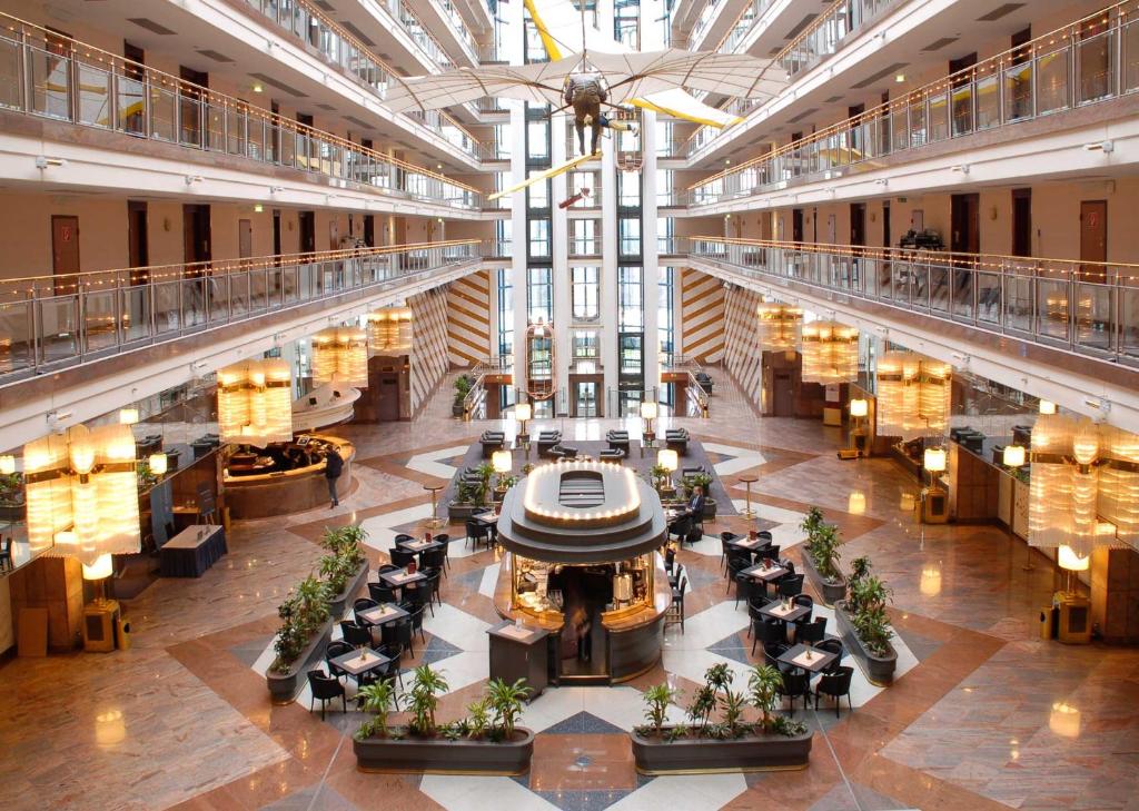 Maritim Airport Hotel Hannover Maritimstraße 1, 30855 Hanovre