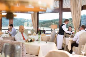 Hôtel Maritim Titisee Hotel Seestrasse 16 79822 Titisee-Neustadt Bade-Wurtemberg