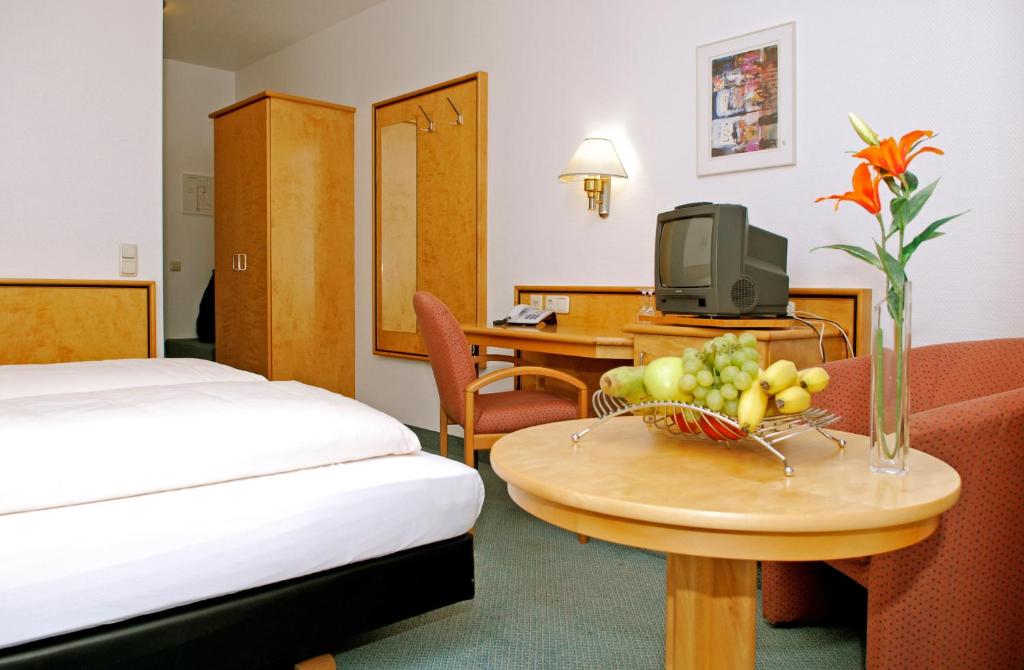 Matchpoint Hotel Schulstr. 14, 90518 Altdorf bei Nürnberg