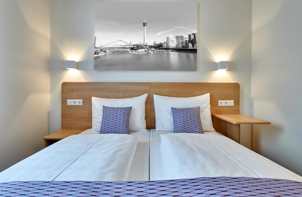 Hôtel McDreams Hotel Düsseldorf-City 167 Karl-Geusen-Strasse 40227 Düsseldorf