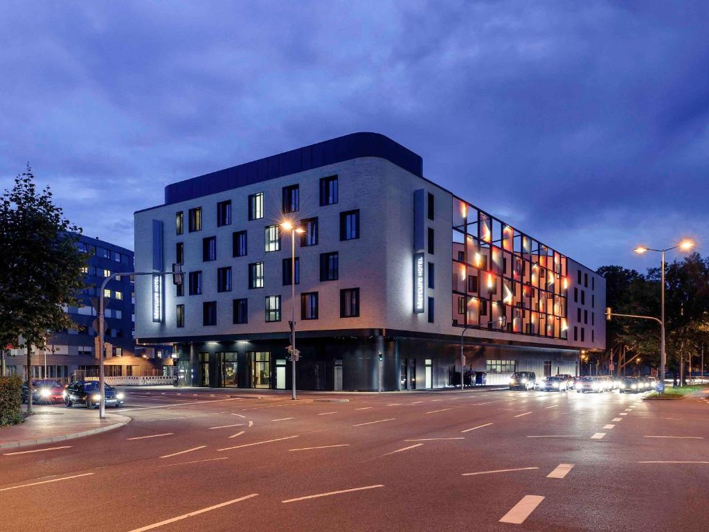 Mercure Hotel Heilbronn Platz Am Bollwerksturm 2, 74072 Heilbronn