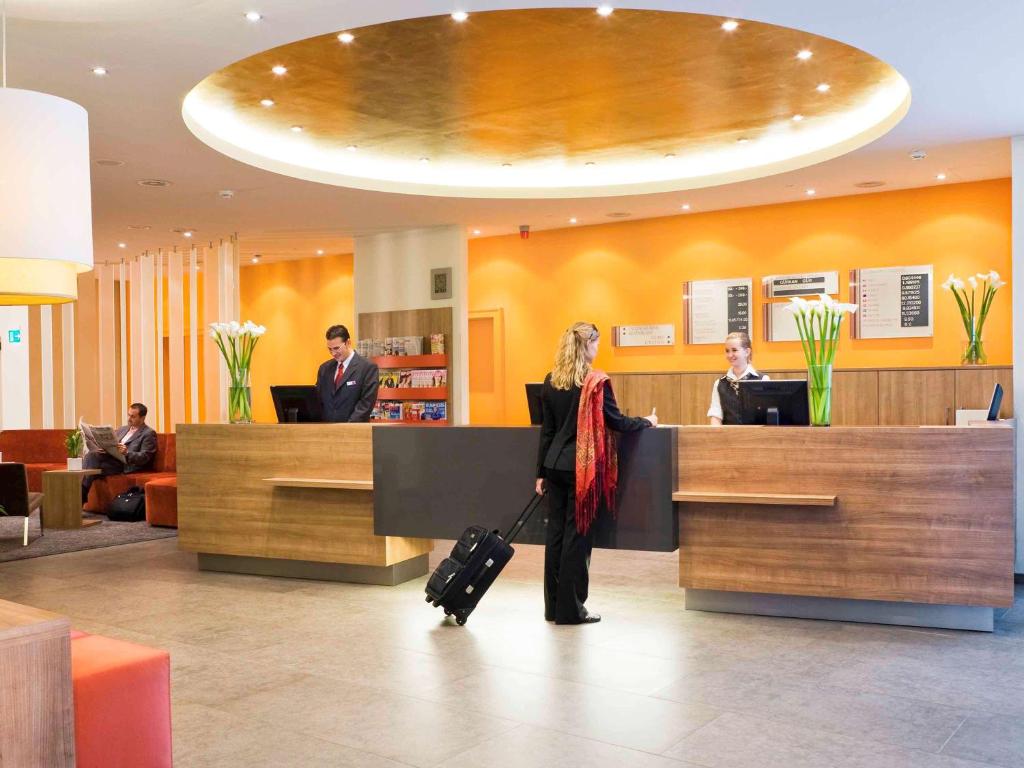 Hôtel Mercure Hotel Stuttgart Airport Messe Eichwiesenring 1/1 70567 Stuttgart