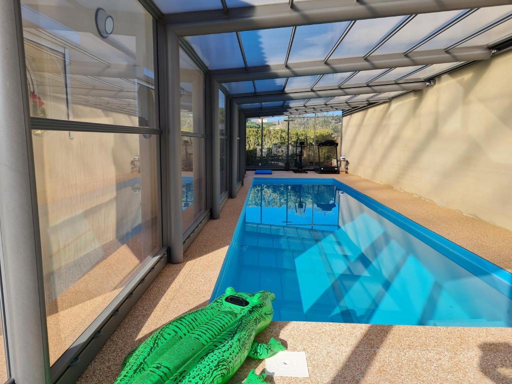 Mercure Nevers Pont De Loire 58000 Nevers