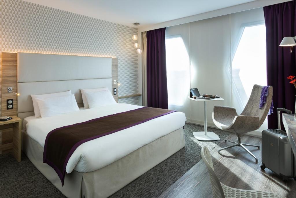 Hôtel Mercure Paris Orly Rungis Aéroport 20, avenue Charles Lindbergh 94656 Rungis