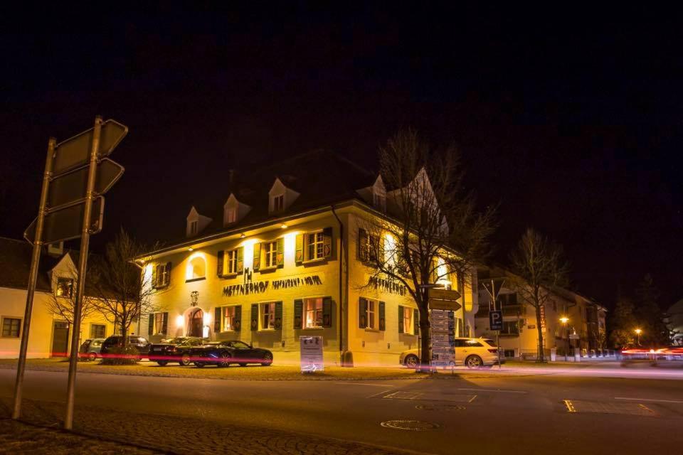 Mettner Hof 2 Neuhausener Straße, 94526 Metten bei Deggendorf