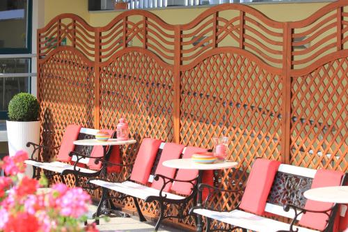 Mikon Eastgate Hotel - City Centre