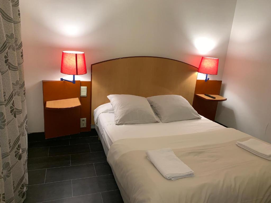 Hôtel hôtel mondial 104 rue anatole france, 76600 Le Havre