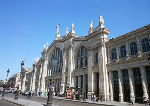 Hôtel Montana La Fayette - Paris Gare du Nord Paris france