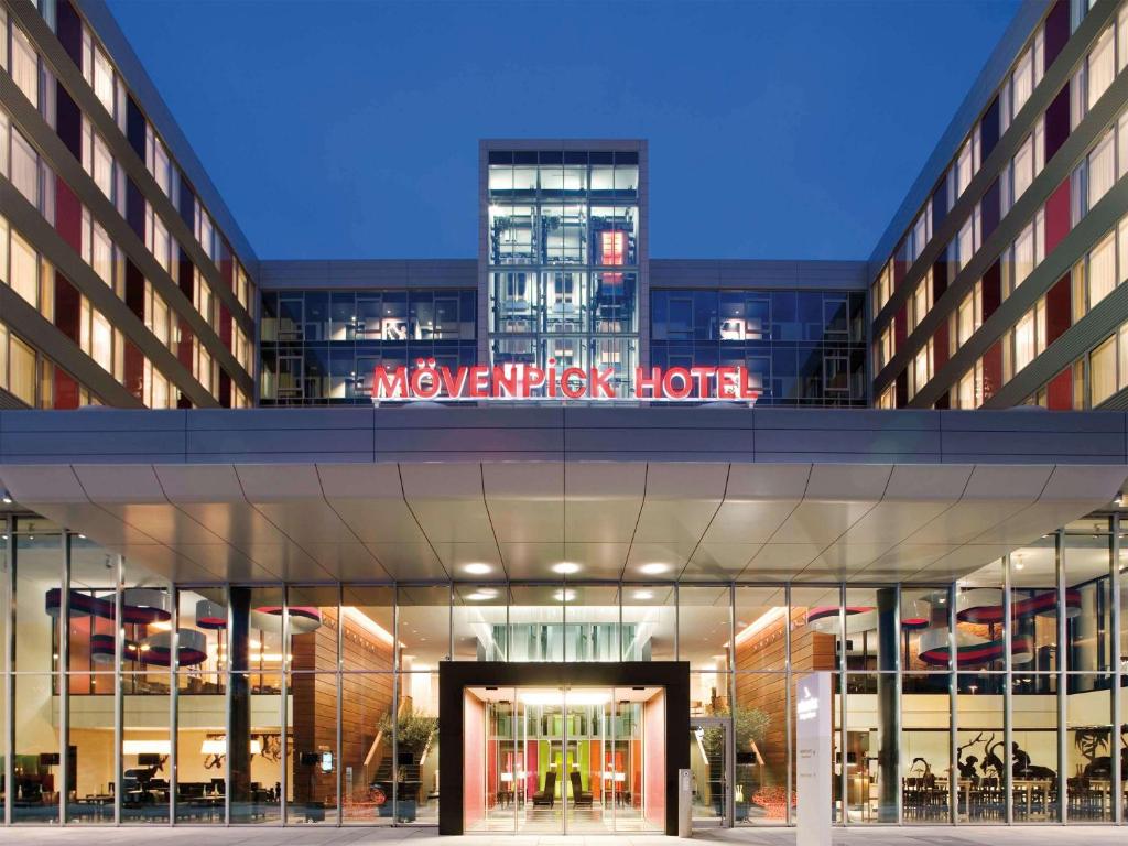 Mövenpick Hotel Stuttgart Airport Flughafenstraße 50, 70629  Stuttgart