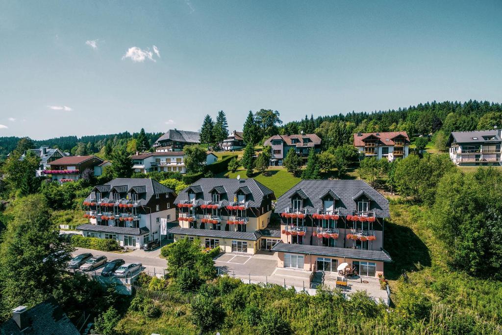 NATURE TITISEE - Easy.Life.Hotel. Alemannenhofweg 1-5, 79822  Titisee-Neustadt