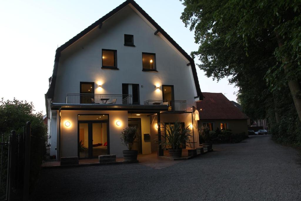 Nella Parkhotel Am Knick 4, 31515 Steinhude