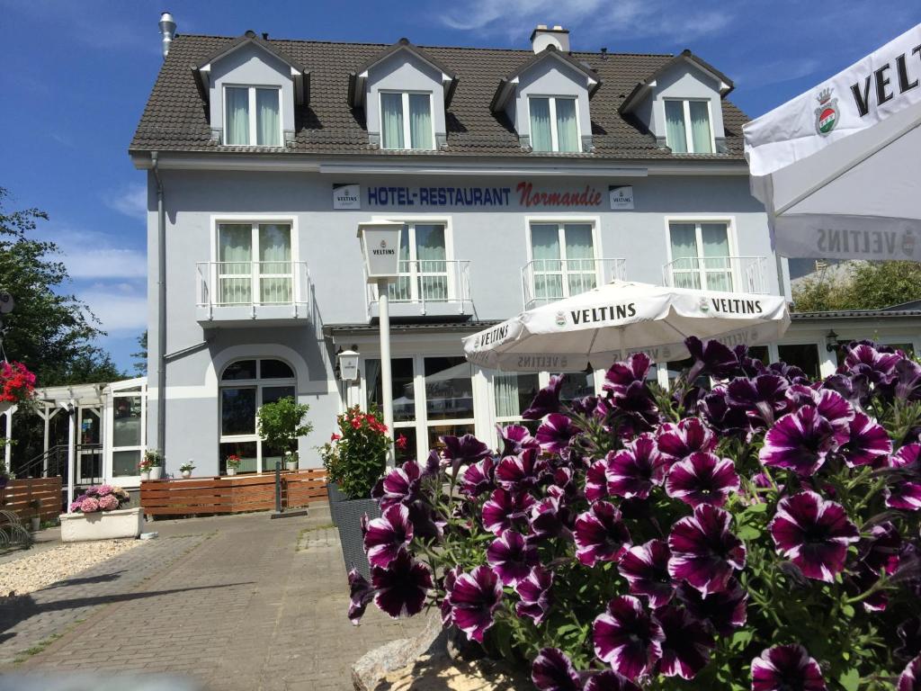 Maison d'hôtes Hotel Normandie Hermsdorfer Straße 10, 16552 Schildow