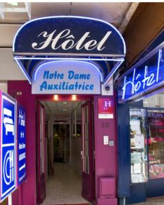 Hôtel Notre Dame AUXILIATRICE Lourdes 28 Boulevard de la Grotte 65100 Lourdes Midi-Pyrénées